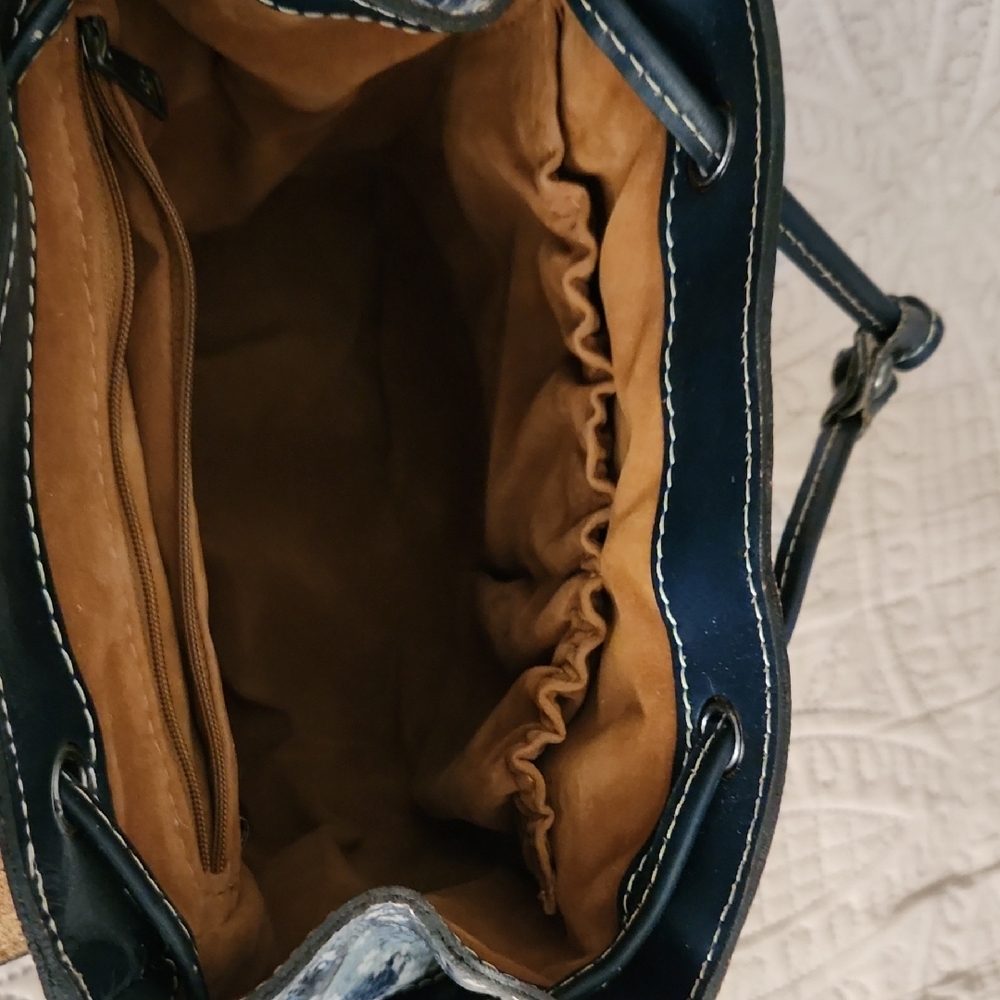 Patricia Nash Navy and Pale Pink Floral Backpack - Picture 7 of 12